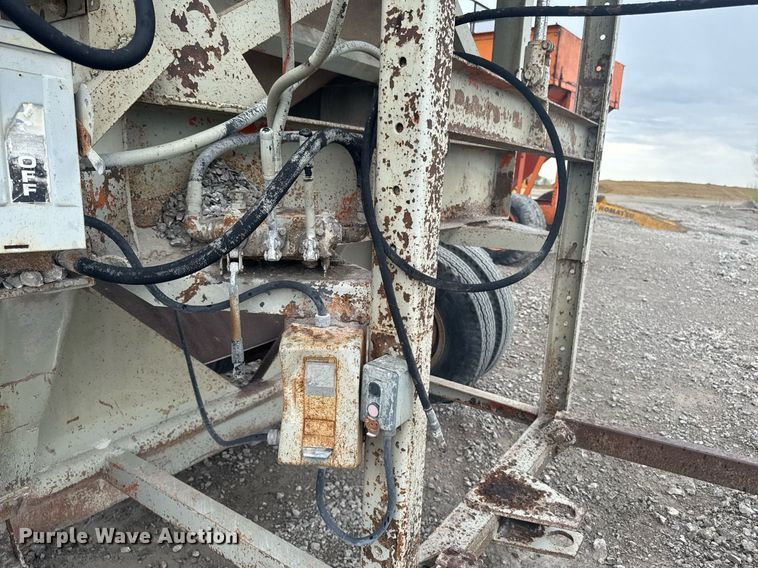 image for item DT0747 Surge bin