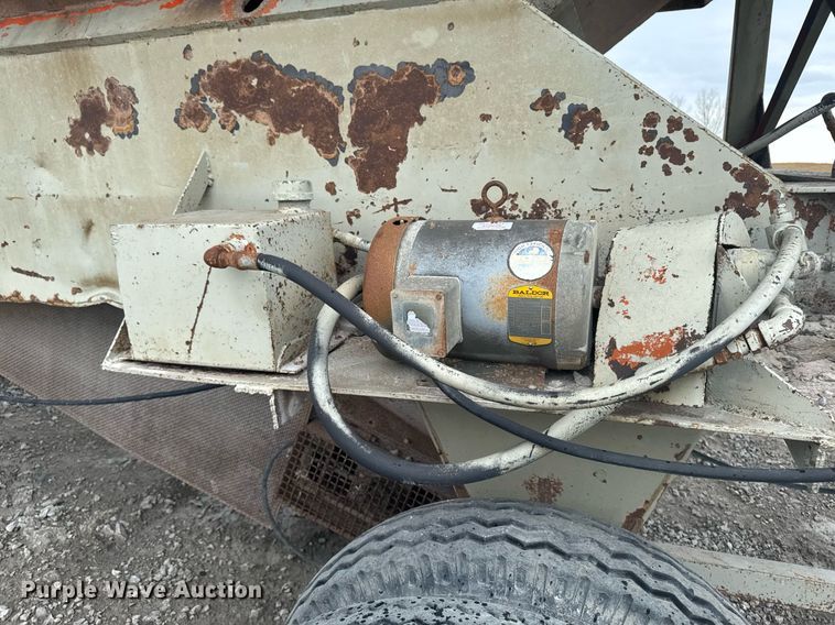 image for item DT0747 Surge bin