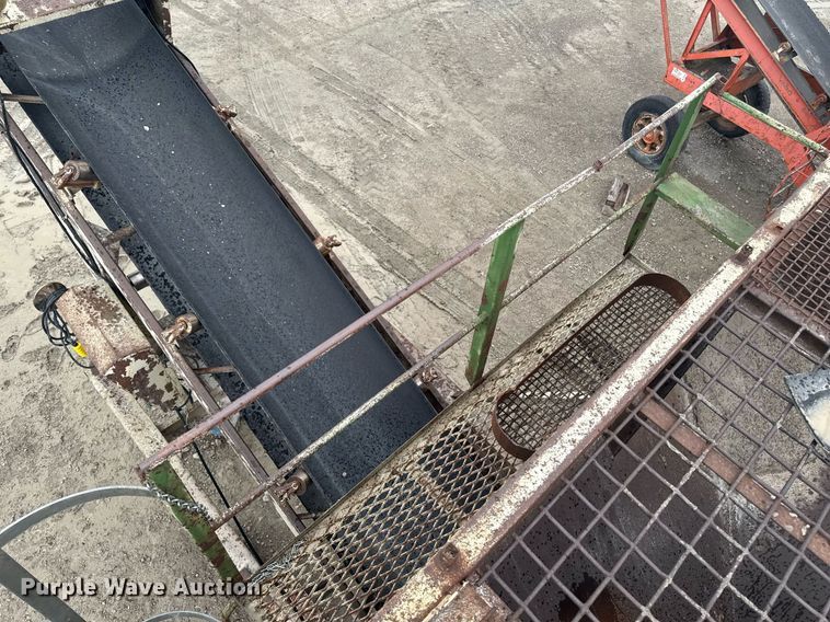 image for item DT0747 Surge bin