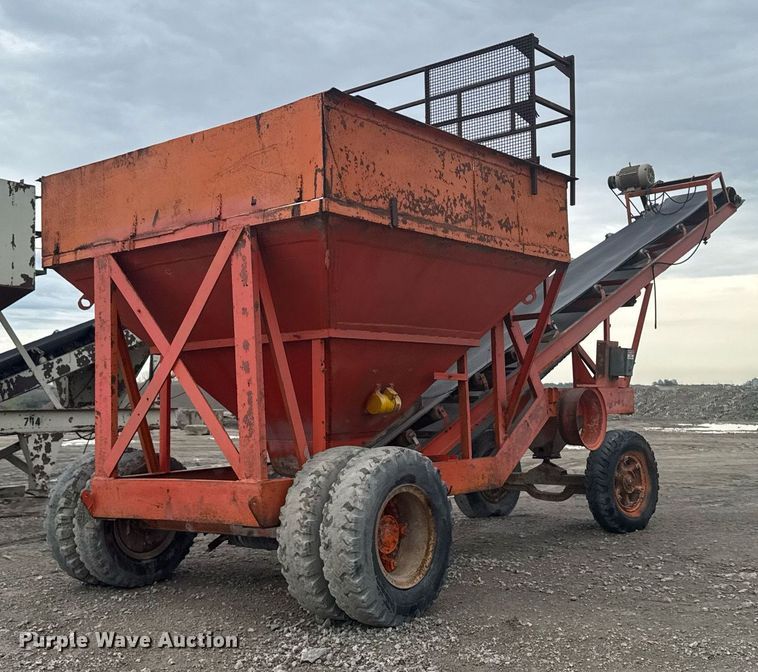 image for item DT0748 Surge bin