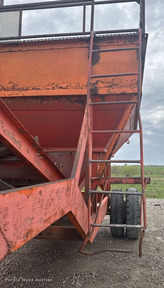 image for item DT0748 Surge bin