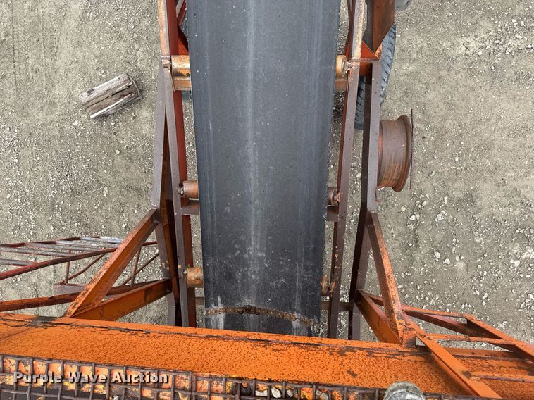 image for item DT0748 Surge bin