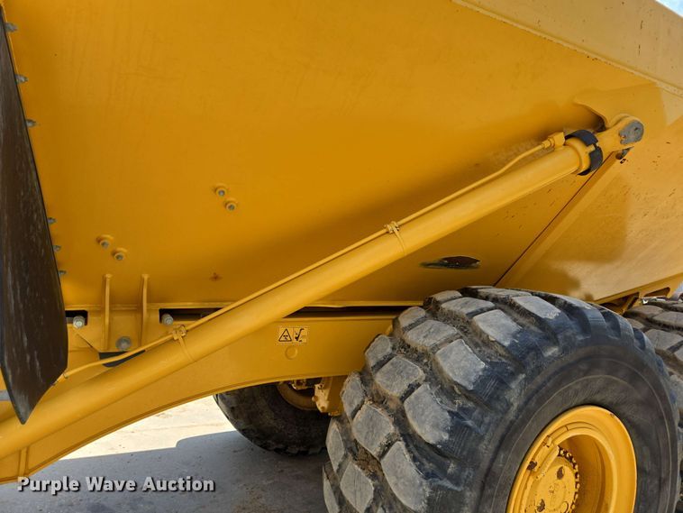 image for item DT4871 2020 Bell B30E articulated haul truck