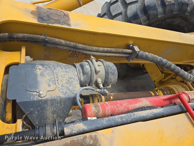 image for item DT4871 2020 Bell B30E articulated haul truck