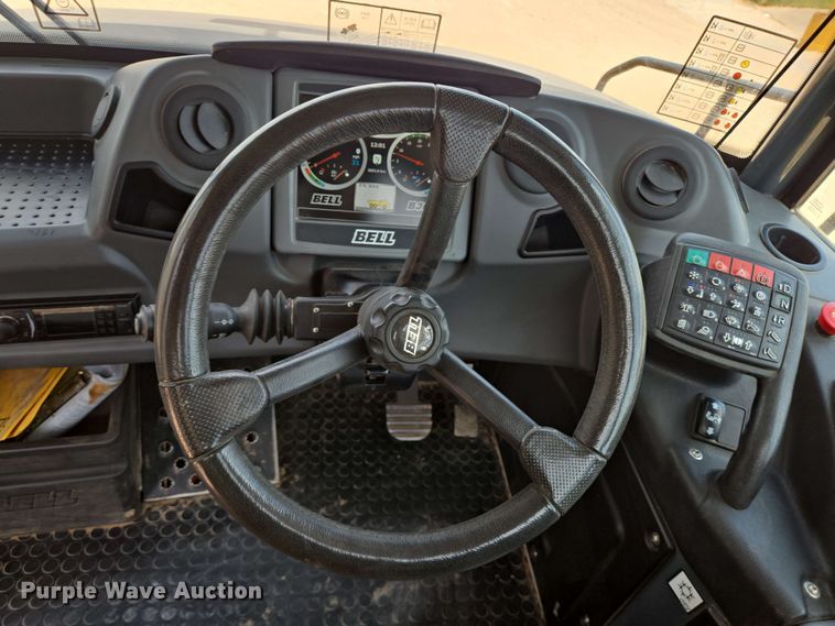 image for item DT4871 2020 Bell B30E articulated haul truck