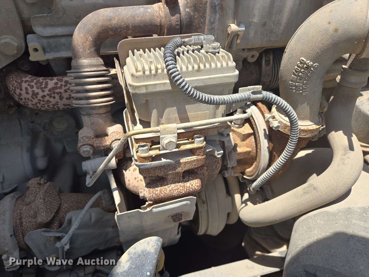 image for item DT4871 2020 Bell B30E articulated haul truck