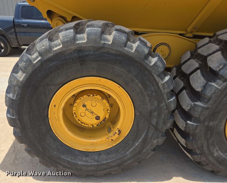 image for item DT4871 2020 Bell B30E articulated haul truck