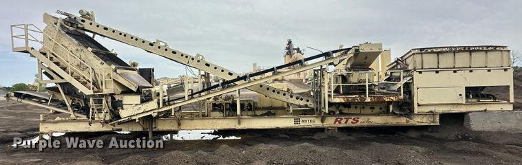 image for item DT6613 2010 Astec 2612V screening plant