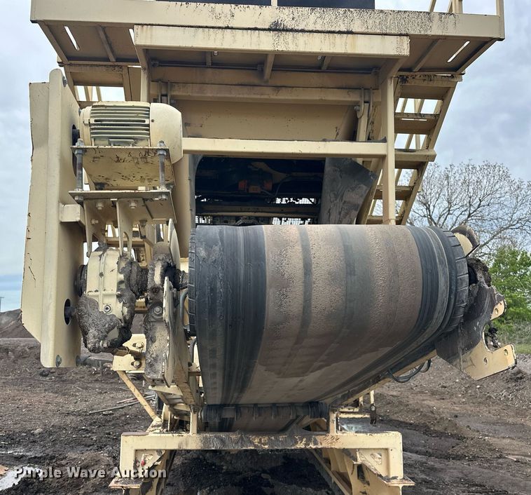 image for item DT6613 2010 Astec 2612V screening plant