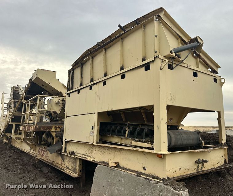 image for item DT6613 2010 Astec 2612V screening plant