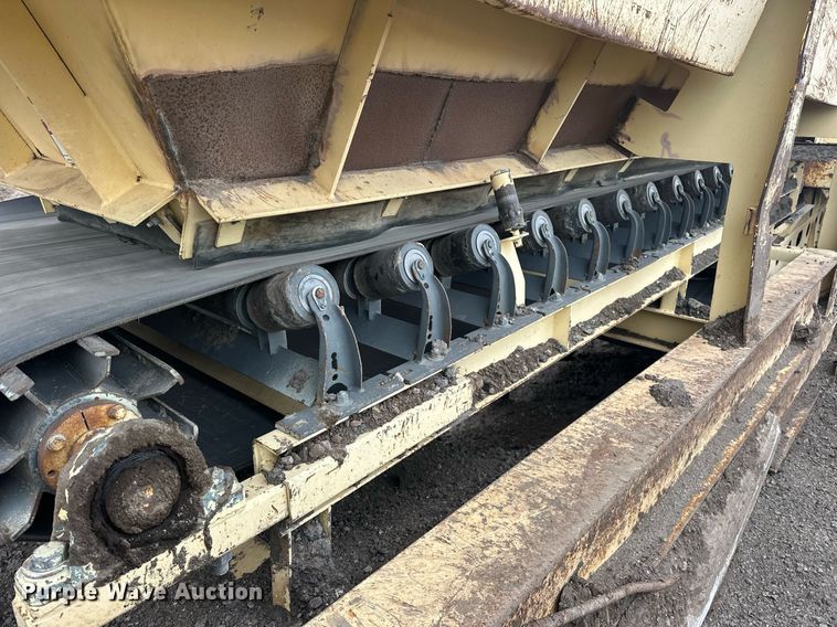 image for item DT6613 2010 Astec 2612V screening plant