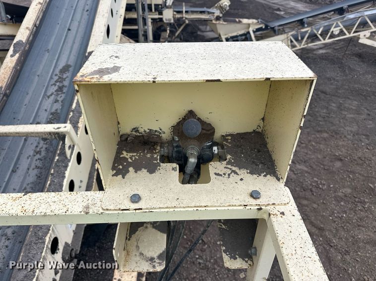 image for item DT6613 2010 Astec 2612V screening plant