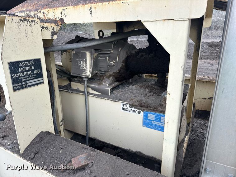 image for item DT6613 2010 Astec 2612V screening plant