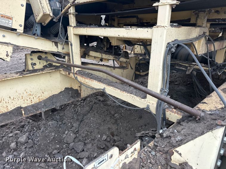 image for item DT6613 2010 Astec 2612V screening plant