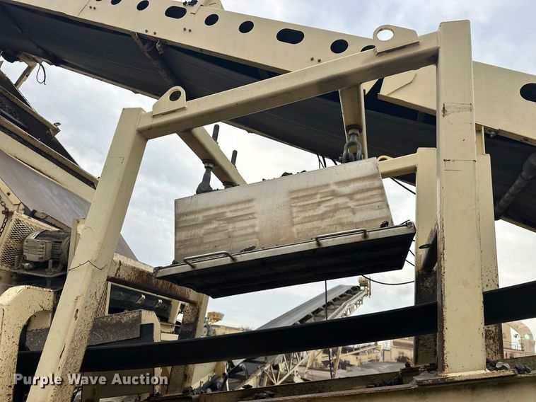 image for item DT6613 2010 Astec 2612V screening plant