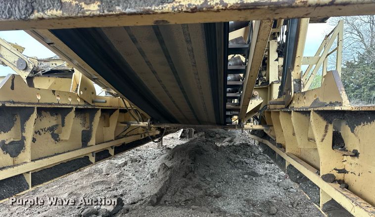 image for item DT6613 2010 Astec 2612V screening plant