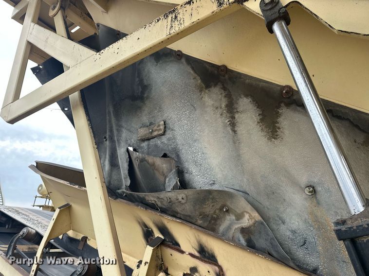 image for item DT6613 2010 Astec 2612V screening plant