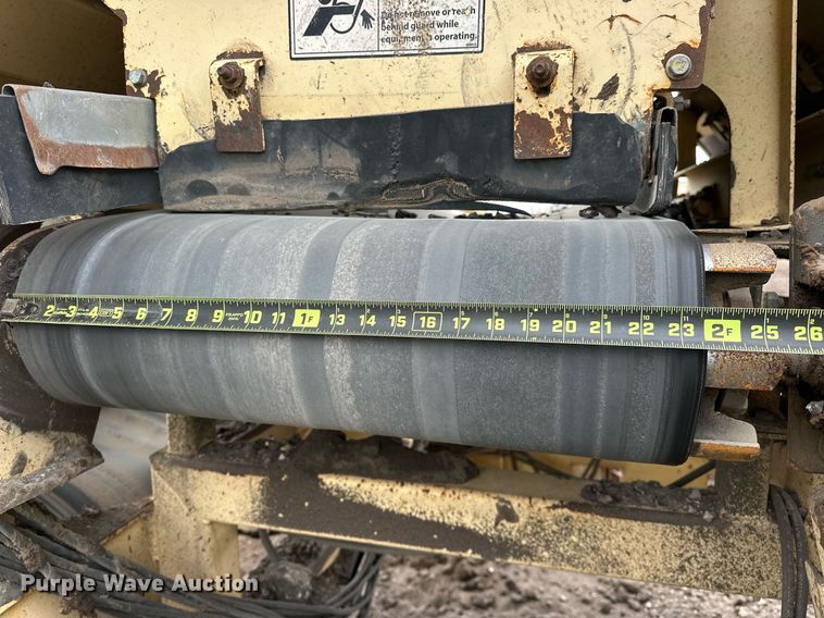 image for item DT6613 2010 Astec 2612V screening plant