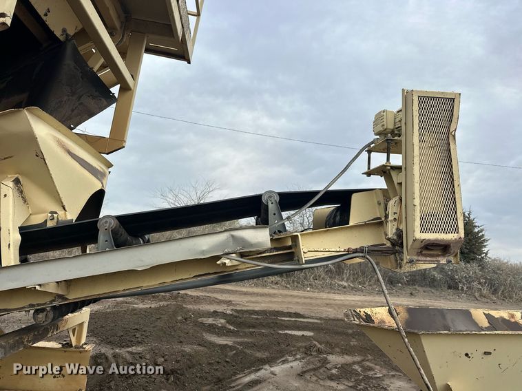 image for item DT6613 2010 Astec 2612V screening plant