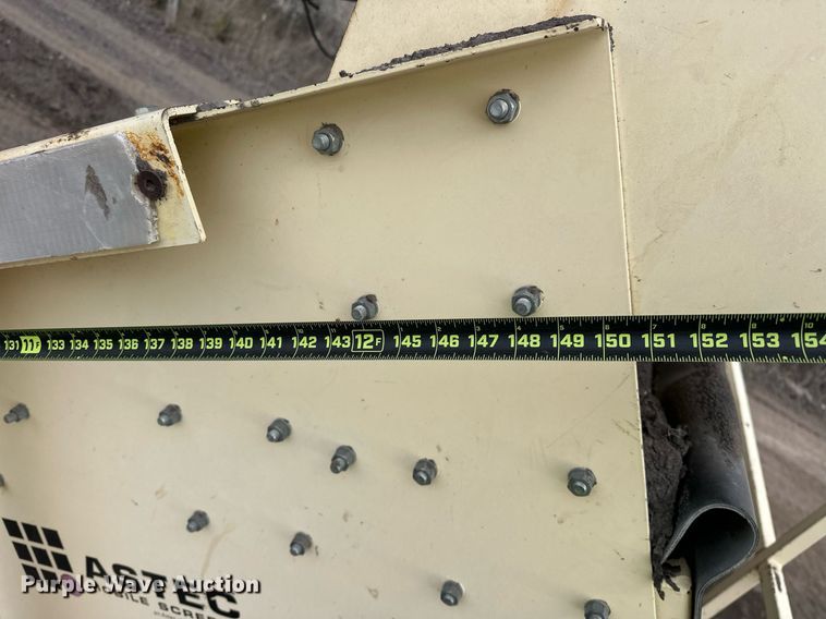 image for item DT6613 2010 Astec 2612V screening plant