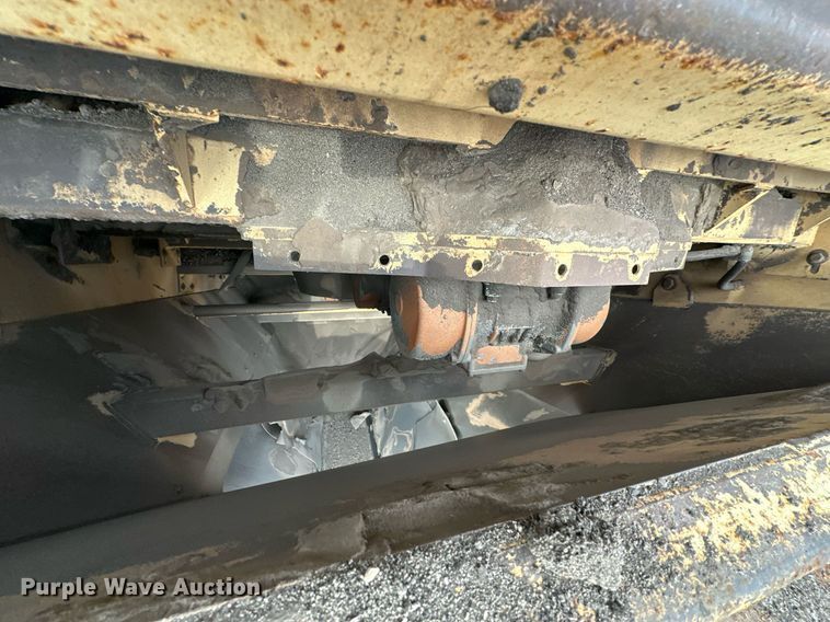 image for item DT6613 2010 Astec 2612V screening plant