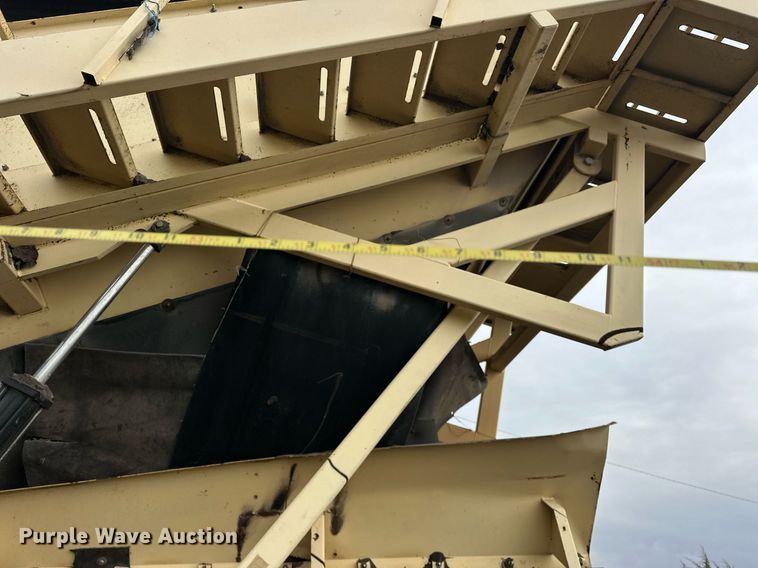 image for item DT6613 2010 Astec 2612V screening plant