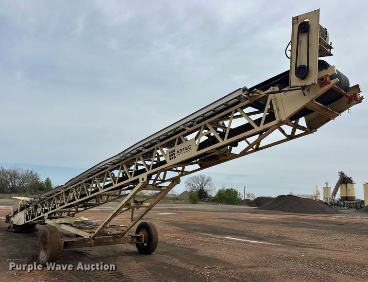 image for item DT6615 Astec RTS 5030 Stacker radial stacking conveyor