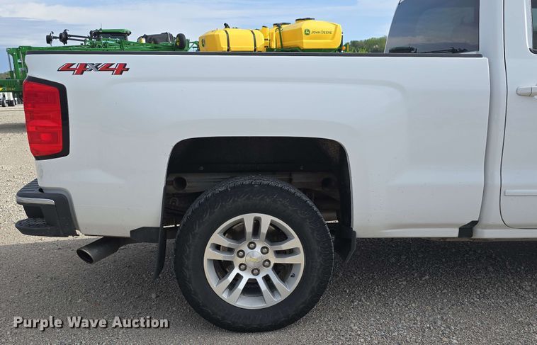 image for item DT6816 2018 Chevrolet Silverado 1500 LT Double Cab pickup truck