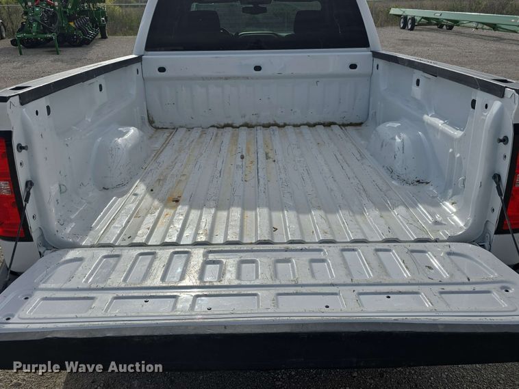 image for item DT6816 2018 Chevrolet Silverado 1500 LT Double Cab pickup truck