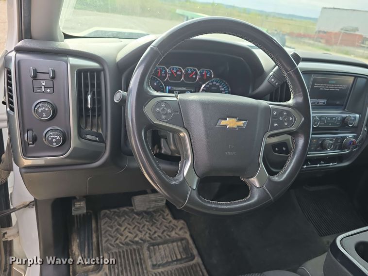 image for item DT6816 2018 Chevrolet Silverado 1500 LT Double Cab pickup truck