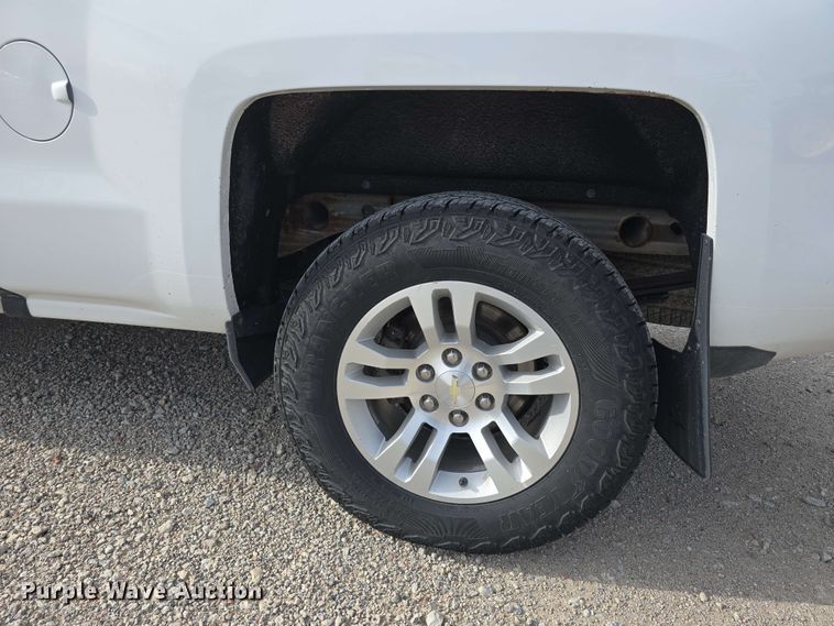 image for item DT6816 2018 Chevrolet Silverado 1500 LT Double Cab pickup truck