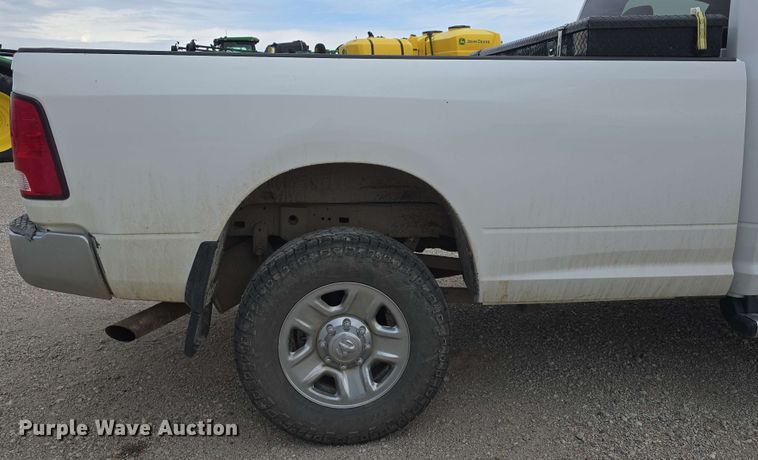 image for item DT6817 2018 Dodge Ram 2500 pickup truck