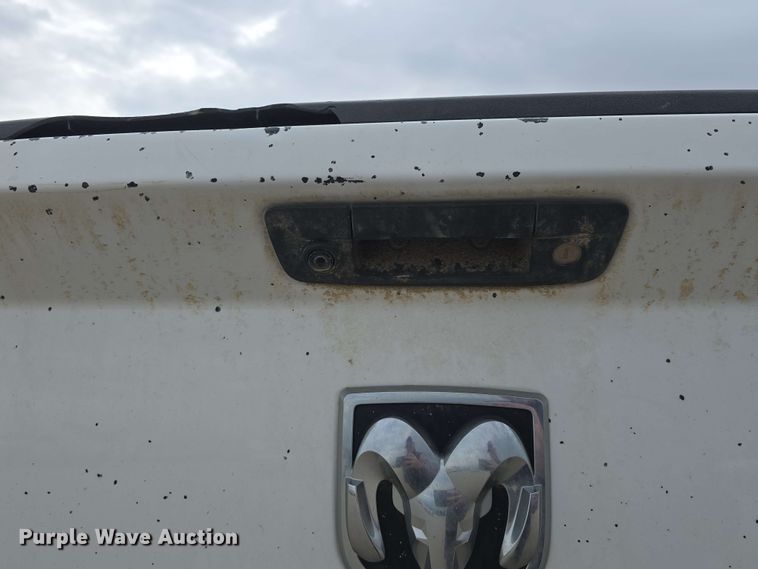 image for item DT6817 2018 Dodge Ram 2500 pickup truck