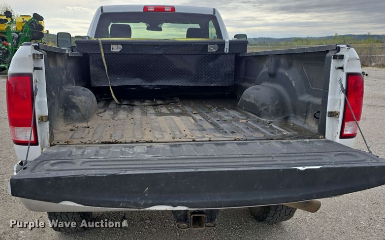 image for item DT6817 2018 Dodge Ram 2500 pickup truck