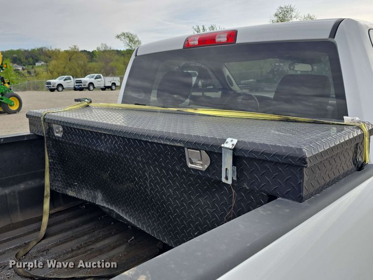 image for item DT6817 2018 Dodge Ram 2500 pickup truck