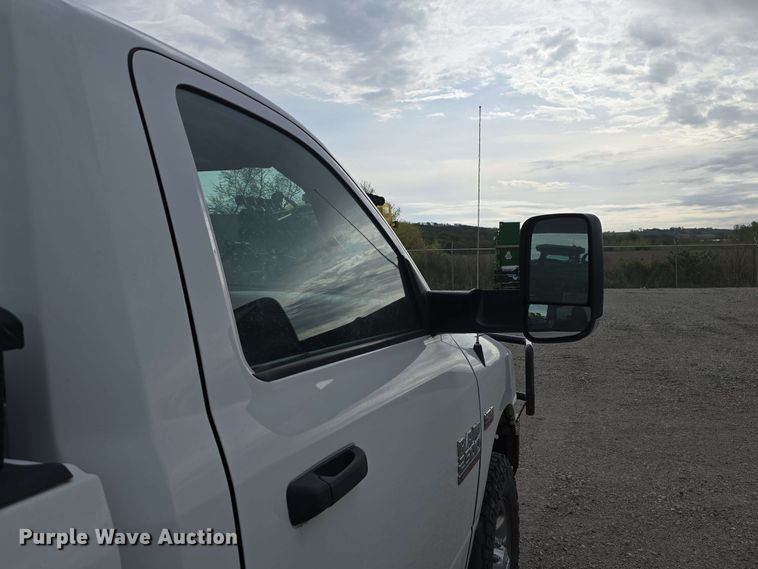 image for item DT6817 2018 Dodge Ram 2500 pickup truck