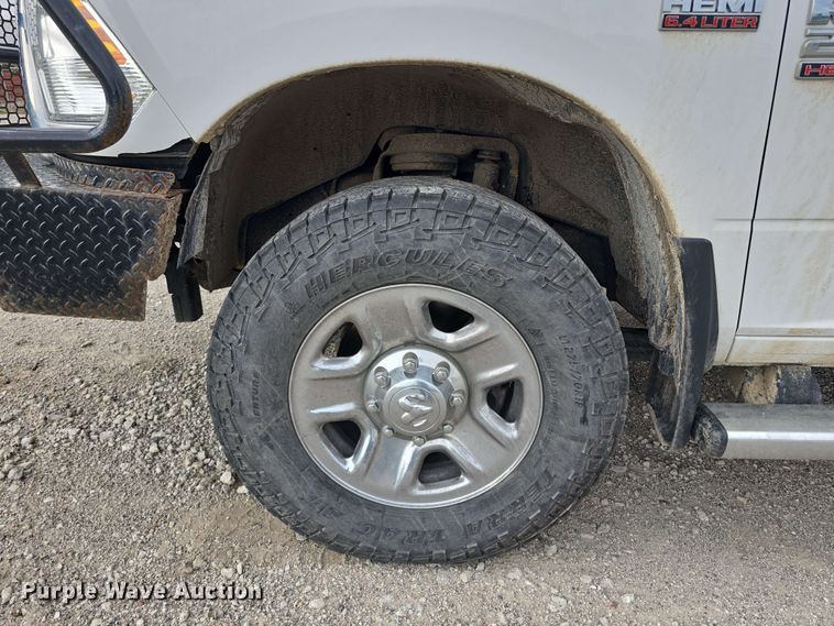 image for item DT6817 2018 Dodge Ram 2500 pickup truck