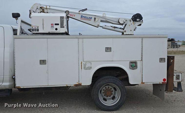 image for item DT6818 2018 Dodge Ram 5500 utility / service truck