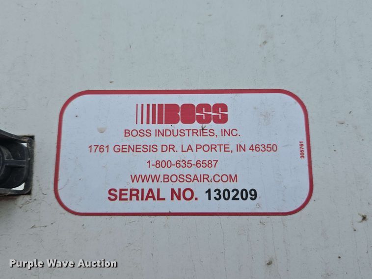 image for item DT6818 2018 Dodge Ram 5500 utility / service truck