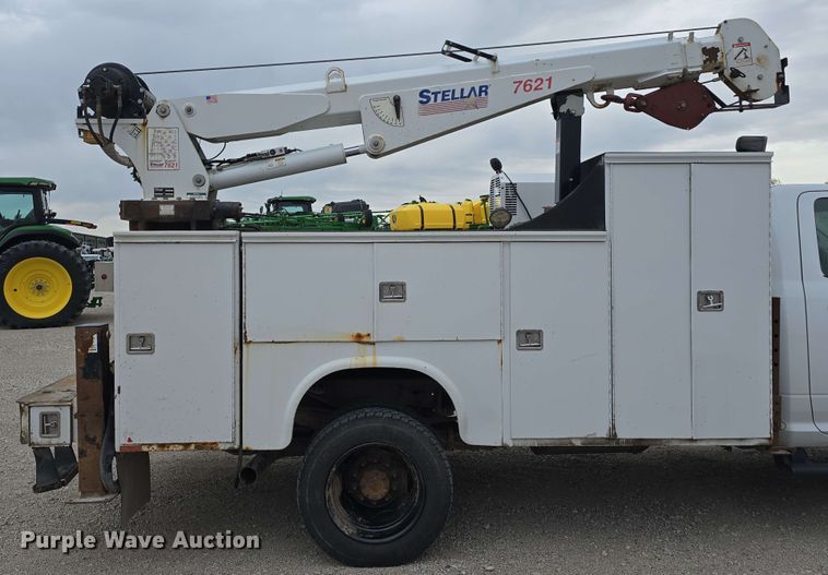 image for item DT6818 2018 Dodge Ram 5500 utility / service truck