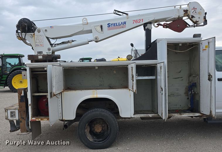 image for item DT6818 2018 Dodge Ram 5500 utility / service truck