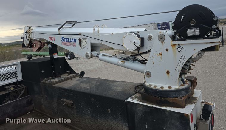 image for item DT6818 2018 Dodge Ram 5500 utility / service truck