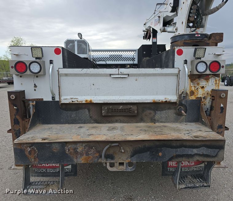 image for item DT6818 2018 Dodge Ram 5500 utility / service truck