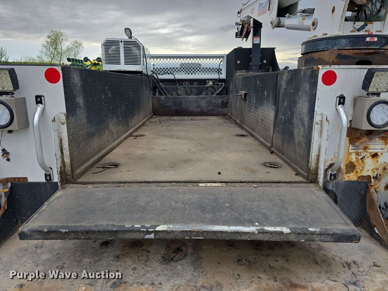 image for item DT6818 2018 Dodge Ram 5500 utility / service truck