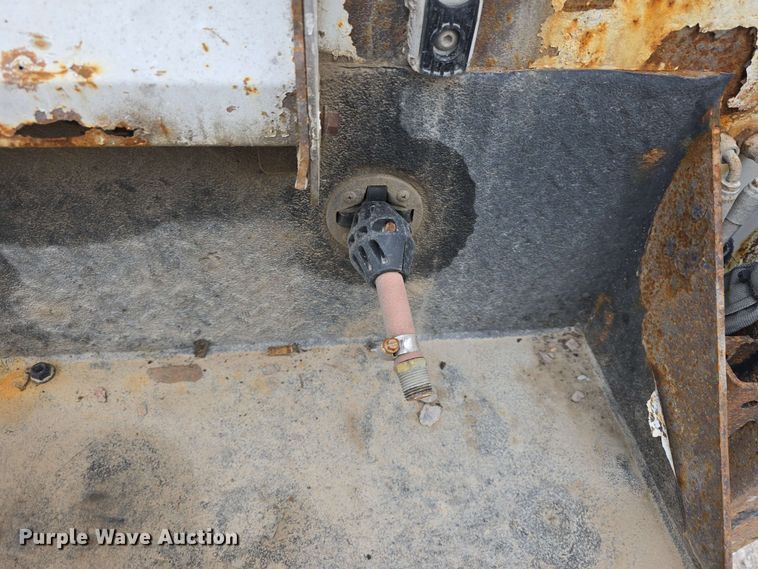 image for item DT6818 2018 Dodge Ram 5500 utility / service truck