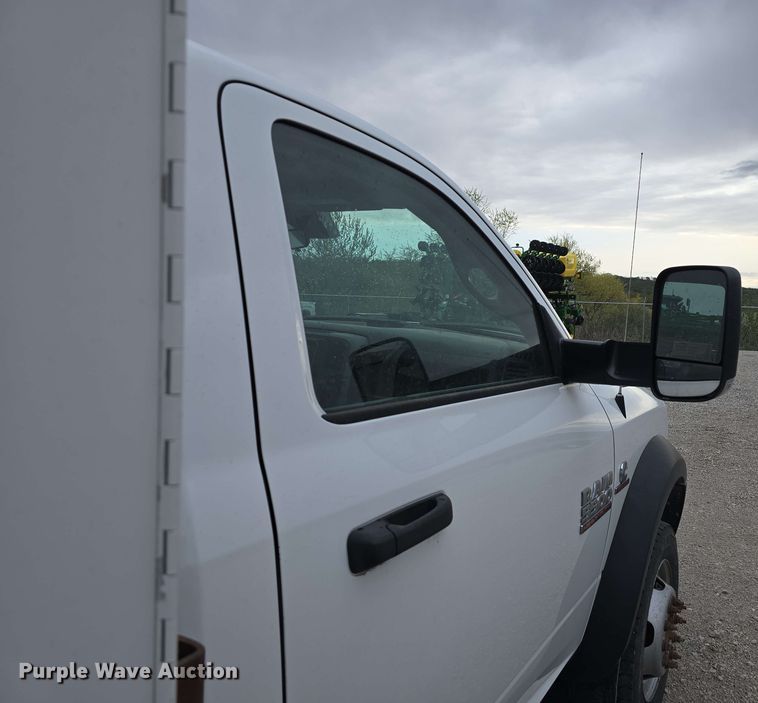 image for item DT6818 2018 Dodge Ram 5500 utility / service truck