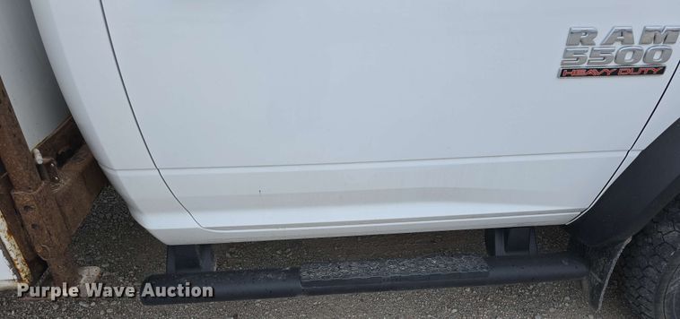 image for item DT6818 2018 Dodge Ram 5500 utility / service truck