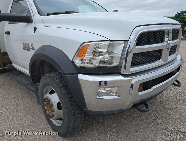 image for item DT6818 2018 Dodge Ram 5500 utility / service truck
