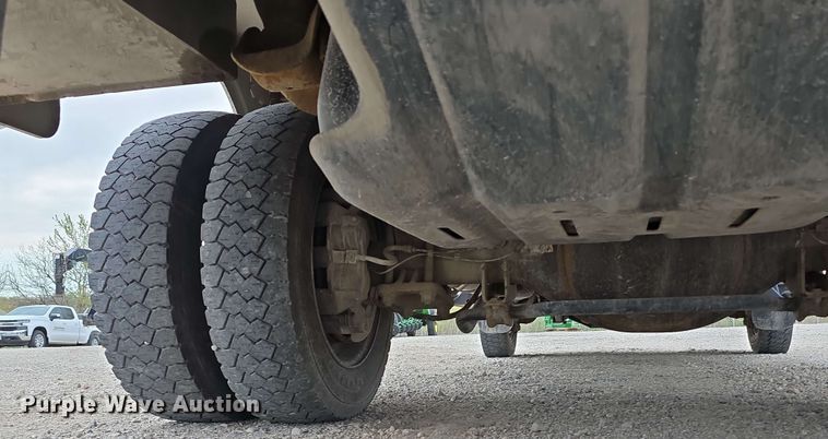 image for item DT6818 2018 Dodge Ram 5500 utility / service truck