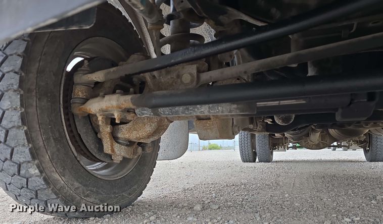 image for item DT6818 2018 Dodge Ram 5500 utility / service truck